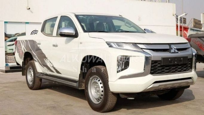 Новый Mitsubishi L200 V Рестайлинг, 2.4 л, 2023 в Шардже от Nour Alnukhba Motors Белый цвет. Европейская | AUTO.AE