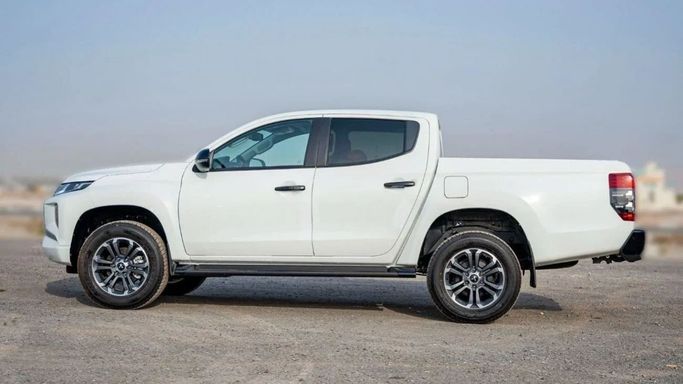 New Mitsubishi L200 V Facelift, 2.4 l, 2023 in Sharjah by Nour Alnukhba Motors, White color. Other | AUTO.AE