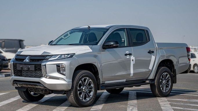 Новый Mitsubishi L200 VI, 2.4 л, 2023 в Шардже от Nour Alnukhba Motors Серый цвет. Other | AUTO.AE