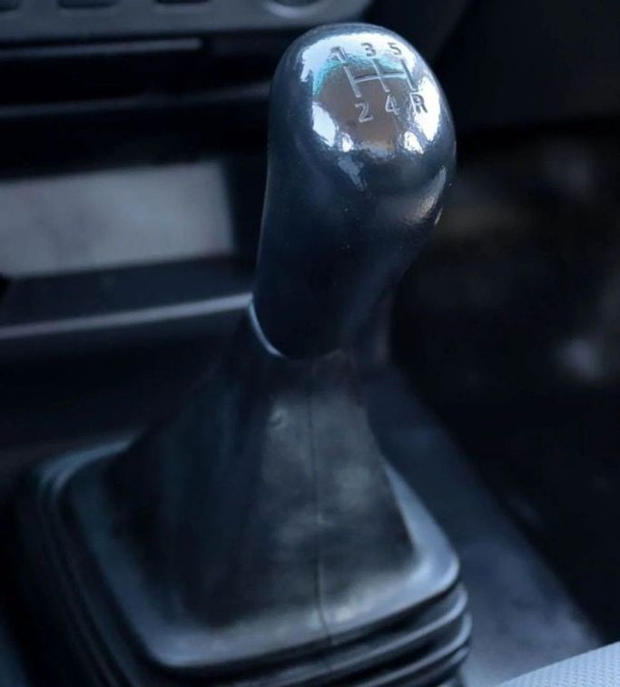 Подержанный Mitsubishi L200 V Рестайлинг, 2.4 л, 2021 в Шардже от Al Sayed Khamis Used Auto Trading Белый цвет. GCC | AUTO.AE