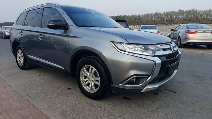 Used Mitsubishi Outlander III Facelift 2, 2.0 l, 2016 in UAE, Sharjah by ARMANI NAIXA GLOBAL FZE LLC, Silver color. GCC Specs | AUTO.AE | Listing #281220