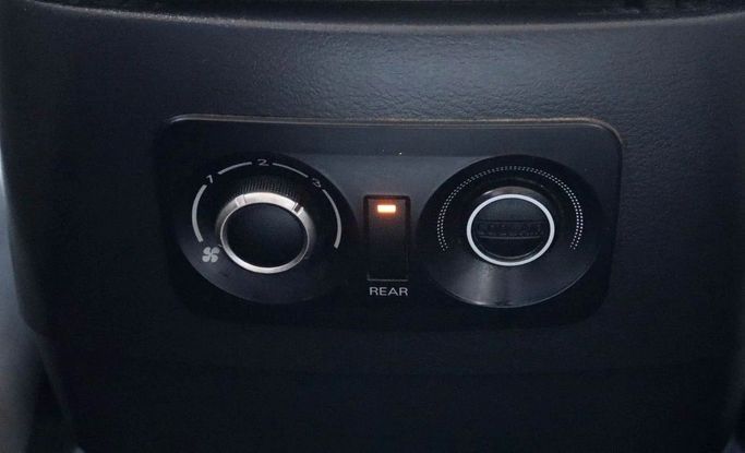 Подержанный Mitsubishi Pajero IV Рестайлинг 2, 3.8 л, 2020 в Шардже от Al Sayed Khamis Used Auto Trading Черный цвет. GCC | AUTO.AE