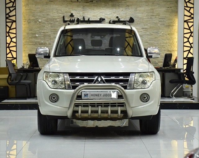 Новый Mitsubishi Pajero IV (V80/V90) Рестайлинг 1, 2.5 л, 2012 в Шардже от Honey Jidosha Used Cars Tr. Белый цвет. GCC | AUTO.AE | Объявление #253408