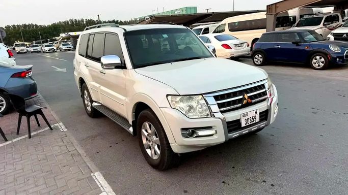 Подержанный ⁦Mitsubishi Pajero IV (V80/V90) Рестайлинг 2, 3.5 л, 2018⁩ в ОАЭ, Шарджа от LUGEN USED CARS TR LLC Белый цвет. GCC | AUTO.AE | Объявление #290753