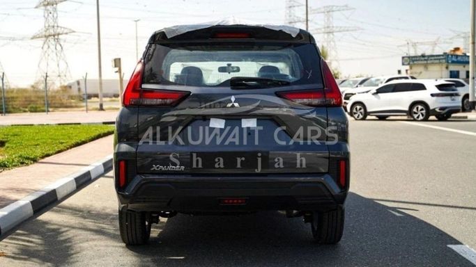 Новый Mitsubishi Xpander I Рестайлинг, 1.5 л, 2024 в Шардже от Nour Alnukhba Motors Черный цвет. GCC | AUTO.AE