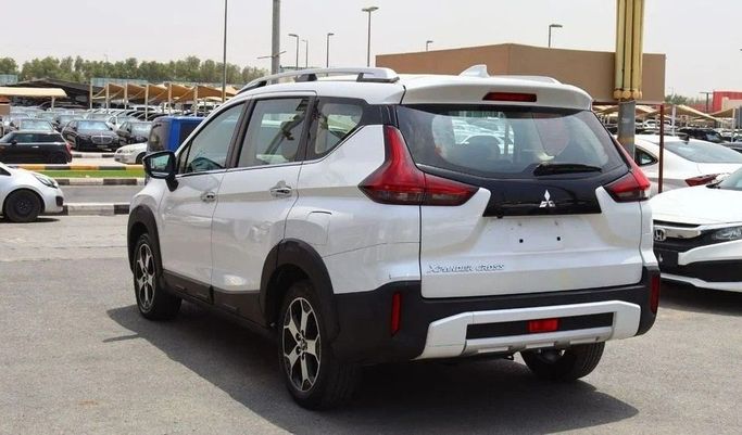 Подержанный Mitsubishi Xpander I, 1.5 л, 2023 в Шардже от Al Sayed Khamis Used Cars Белый цвет. GCC | AUTO.AE