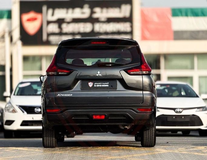 Подержанный Mitsubishi Xpander I, 1.5 л, 2022 в Шардже от Al Sayed Khamis Used Auto Trading Черный цвет. GCC | AUTO.AE
