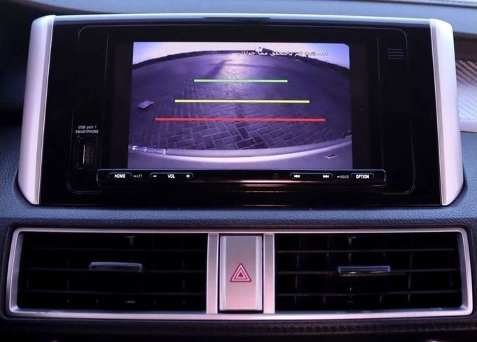 Подержанный Mitsubishi Xpander I, 1.5 л, 2022 в Шардже от Al Sayed Khamis Used Auto Trading Серебристый цвет. GCC | AUTO.AE