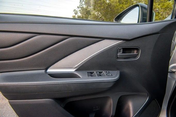 Used Mitsubishi Xpander I, 1.5 l, 2022 in Sharjah by First Choice Cars, Silver color. GCC Specs | AUTO.AE