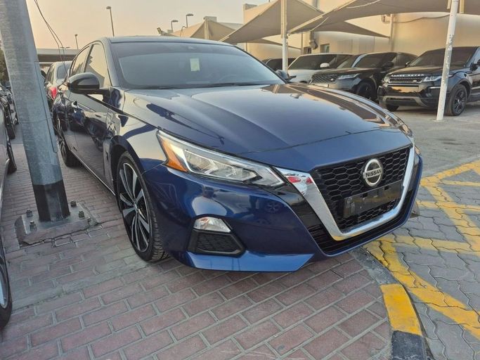 Подержанный Nissan Altima VI (L34) Рестайлинг, 2.5 л, 2022 в Шардже от Al Sada used cars Синий цвет. Американская | AUTO.AE
