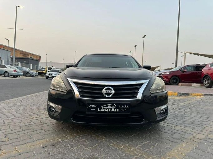Used Nissan Altima V (L33), 2.5 l, 2015 in Sharjah by Laqtah Used Cars, Black color. American Specs | AUTO.AE
