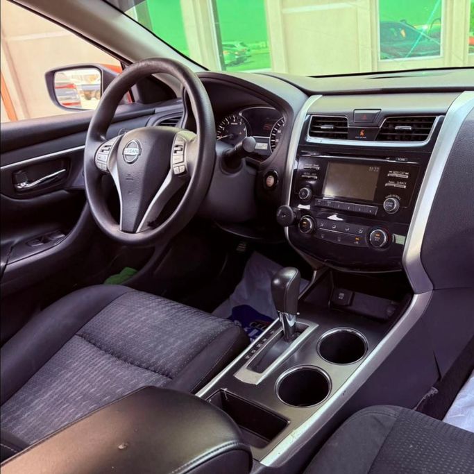 Used Nissan Altima V (L33), 3.5 l, 2015 in Sharjah by Sarmad Cars, Red color. Other | AUTO.AE