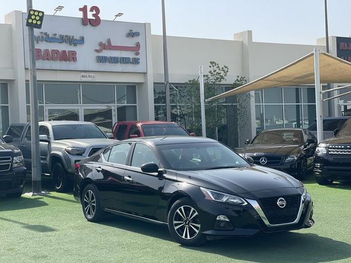 Подержанный Nissan Altima VI (L34), 2.5 л, 2019 в Шардже от Badar Used Cars Черный цвет.  | AUTO.AE