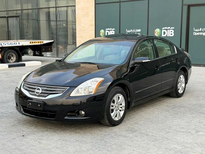 مستعملة Nissan Altima عملية فيس ليفت IV (L32), 2.5 l, 2011 في في الشارقة من Bashar Karoomi Kunani، اللون أسود. مواصفات الخليج | AUTO.AE
