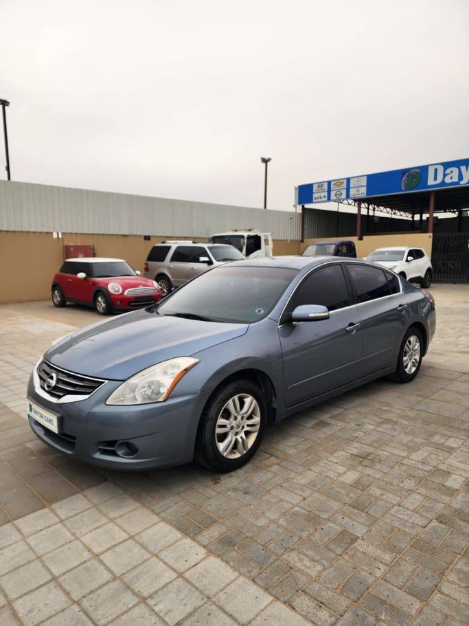 مستعملة Nissan Altima عملية فيس ليفت IV (L32), 2.5 l, 2011 في في الشارقة من DAYYAN CARS، اللون أزرق فاتح. المواصفات الكورية | AUTO.AE | إعلان #249664