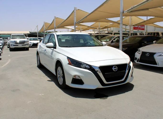 مستعملة Nissan Altima السادس (L34), 2.5 l, 2022 في في الشارقة من Sama alsaadah Cars، اللون أبيض. مواصفات الخليج | AUTO.AE | إعلان #263036