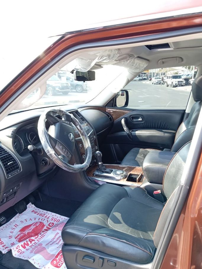 Подержанный Nissan Armada II, 5.6 л, 2018 в Шардже от Mohammad Al Hamadani Used Cars Красный цвет. Other | AUTO.AE