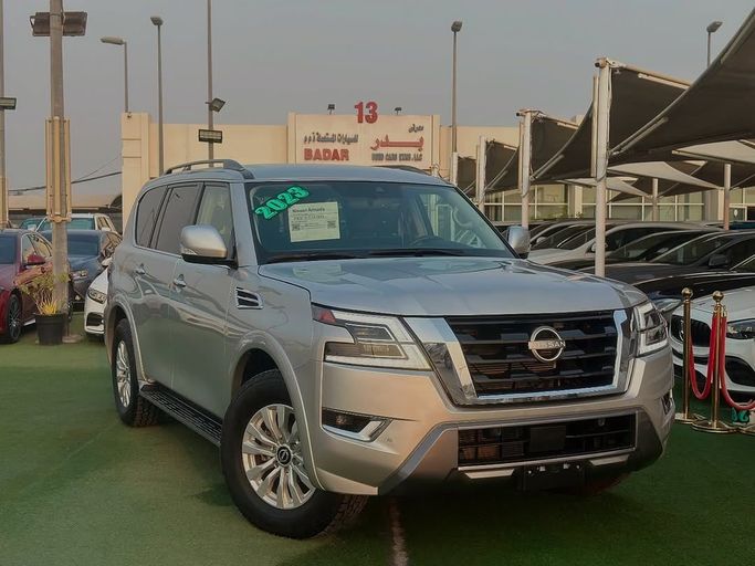 Used Nissan Armada II Facelift, 5.6 l, 2023 in Sharjah by Badar Used Cars, Silver color.  | AUTO.AE