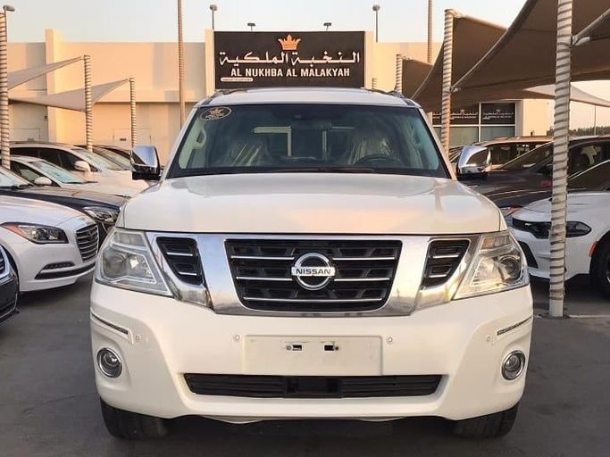 Used Nissan Armada II, 5.6 l, 2017 in Sharjah by Al Nukhba Al Malakyah Used Cars, White color. American Specs | AUTO.AE