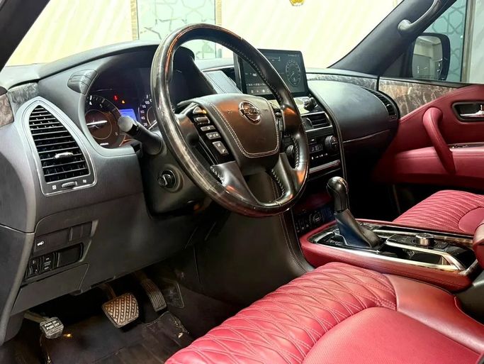 مستعملة Nissan Armada ثانياً، 5.6 لتر، 2018 في الإمارات، الشارقة من Speedcars، اللون رمادي. المواصفات الأمريكية | AUTO.AE | إعلان #295659 — صورة 11 من 18