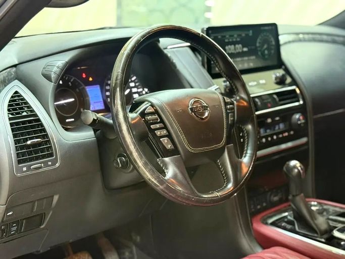 مستعملة Nissan Armada ثانياً، 5.6 لتر، 2018 في الإمارات، الشارقة من Speedcars، اللون رمادي. المواصفات الأمريكية | AUTO.AE | إعلان #295659 — صورة 12 من 18