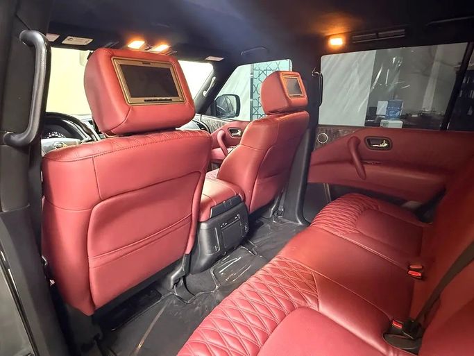 مستعملة Nissan Armada ثانياً، 5.6 لتر، 2018 في الإمارات، الشارقة من Speedcars، اللون رمادي. المواصفات الأمريكية | AUTO.AE | إعلان #295659 — صورة 15 من 18