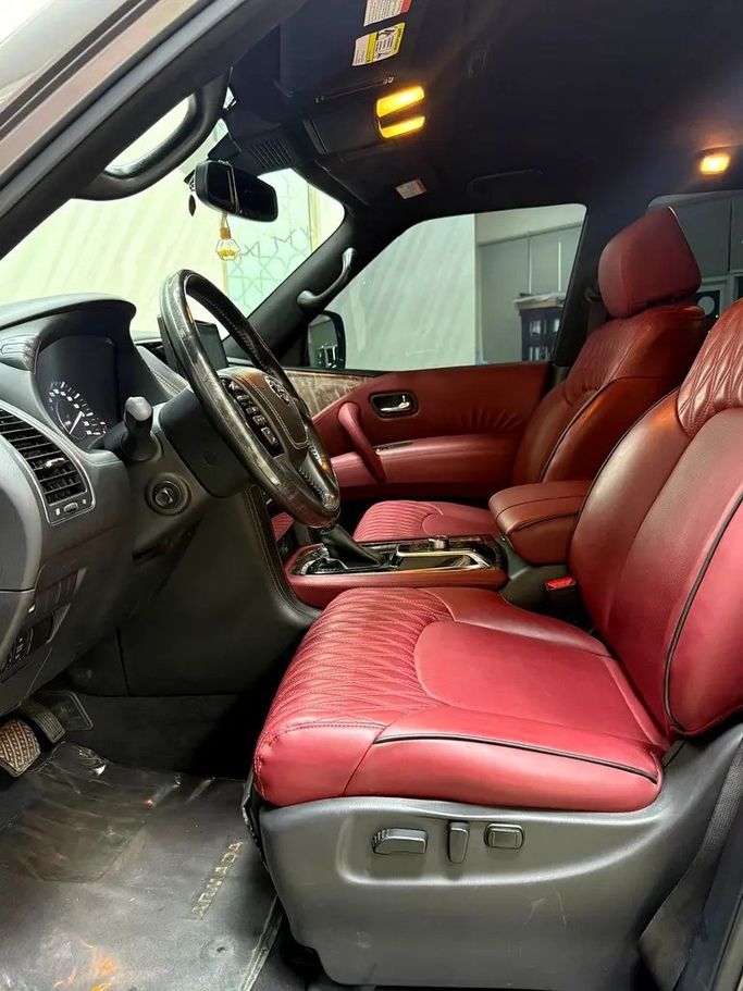 مستعملة Nissan Armada ثانياً، 5.6 لتر، 2018 في الإمارات، الشارقة من Speedcars، اللون رمادي. المواصفات الأمريكية | AUTO.AE | إعلان #295659 — صورة 10 من 18