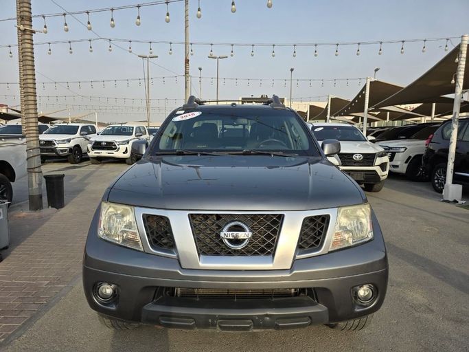 Used Nissan Frontier (Navara) II Facelift, 4.0 l, 2016 in Sharjah by Rebou Najd Used Cars, Grey color. American Specs | AUTO.AE