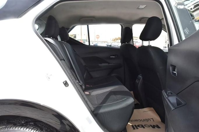 New Nissan Kicks II, 2.0 l, 2024 in Sharjah by Alfaris Used Cars, White color.  | AUTO.AE