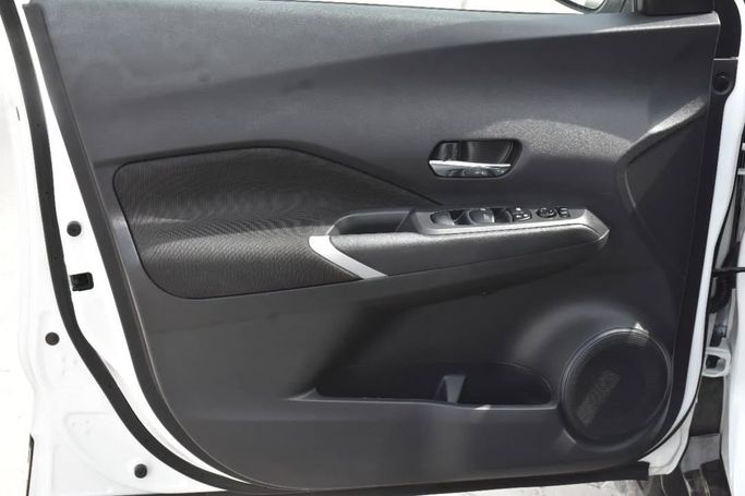 New Nissan Kicks II, 2.0 l, 2024 in Sharjah by Alfaris Used Cars, White color.  | AUTO.AE