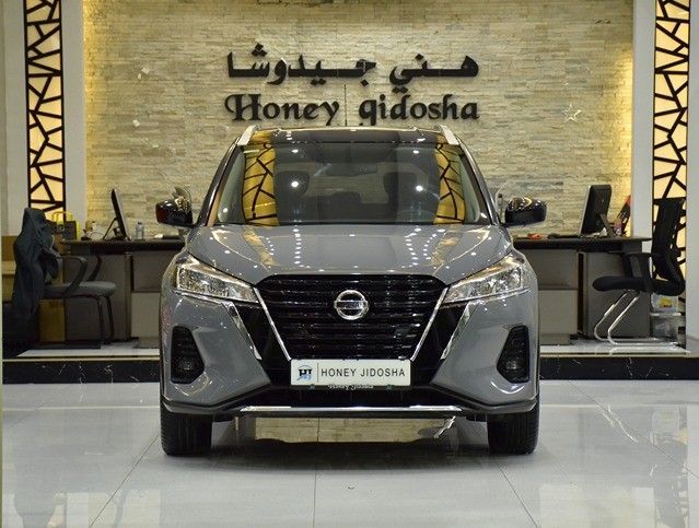 Подержанный Nissan Kicks I Рестайлинг, 1.6 л, 2022 в Шардже от Honey Jidosha Used Cars Tr. Серый цвет. GCC | AUTO.AE | Объявление #253414
