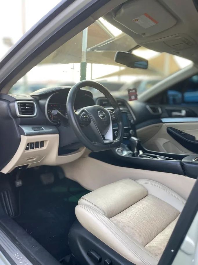 Used Nissan Maxima VIII (A36), 3.5 l, 2016 in Sharjah by Al Muhtaref Used Cars, Silver color. GCC Specs | AUTO.AE