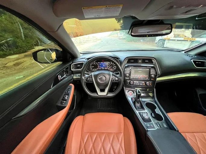 Used Nissan Maxima VIII (A36) Facelift, 3.5 l, 2020 in Sharjah by Rebou Alfakhama, Grey color. American Specs | AUTO.AE