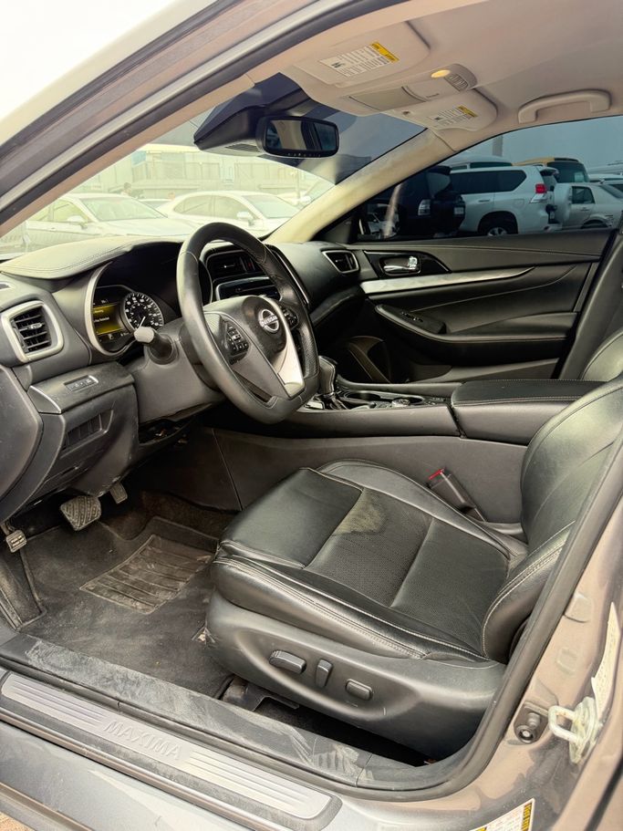 Used ⁦Nissan Maxima VIII (A36) Facelift, 3.5 l, 2022⁩ in UAE, Sharjah by AL ASHWAQ USED CARS, Grey color. American Specs | AUTO.AE | Listing #288652