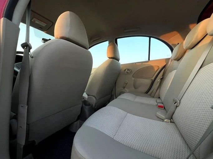 Подержанный Nissan Micra V, 1.5 л, 2020 в Шардже от Al Rukin Al Saudi Красный цвет. GCC | AUTO.AE