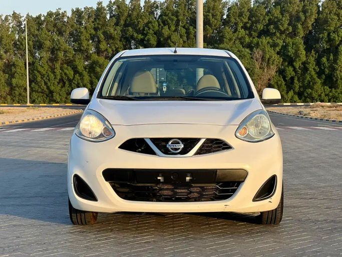 Подержанный Nissan Micra V, 1.0 л, 2020 в Шардже от Sama Al Sham Cars Белый цвет. GCC | AUTO.AE