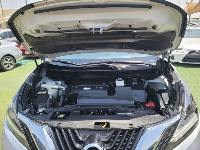 Подержанный Nissan Murano III (Z52), 3.5 л, 2021 в Шардже от Tabarak Used Cars Серебристый цвет. Американская | AUTO.AE