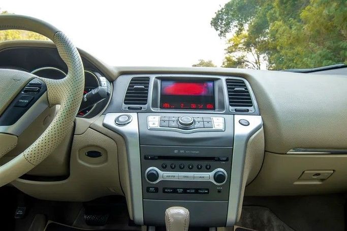 Подержанный Nissan Murano II (Z51) Рестайлинг 2, 3.5 л, 2015 в Шардже от First Choice Cars Серый цвет. GCC | AUTO.AE