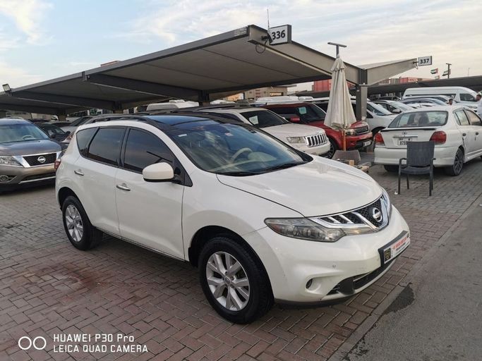 Подержанный Nissan Murano II (Z51) Рестайлинг 2, 3.5 л, 2015 в Шардже от Al Fareed Used Cars Белый цвет. GCC | AUTO.AE