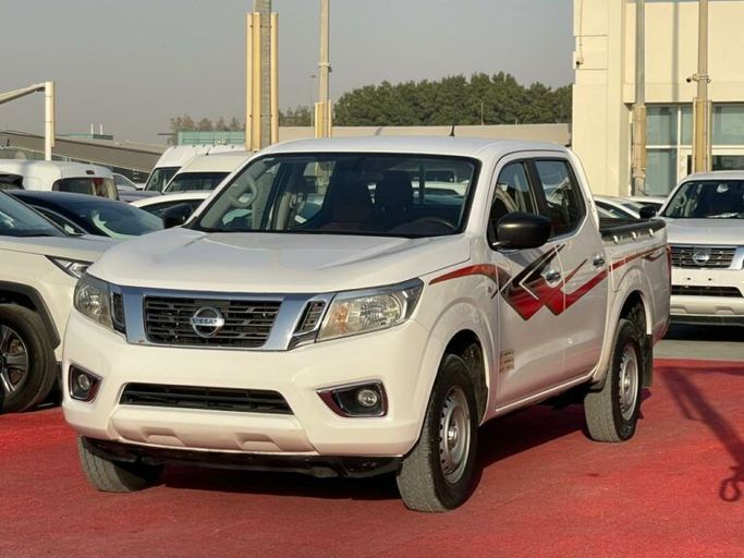 Новый Nissan Navara (Frontier) IV (D23), 2.5 л, 2020 в Шардже от Al Aram Cars Белый цвет. GCC | AUTO.AE