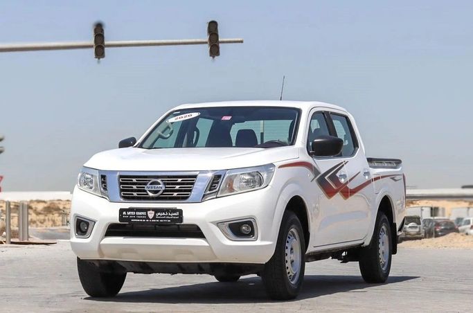 Подержанный Nissan Navara (Frontier) IV (D23), 2.5 л, 2020 в Шардже от Al Sayed Khamis Used Auto Trading Белый цвет. GCC | AUTO.AE