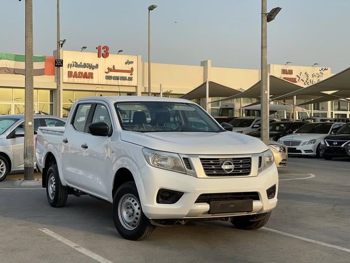 Used Nissan Navara (Frontier) IV (D23), 2.5 l, 2017 in Sharjah by Badar Used Cars, White color.  | AUTO.AE