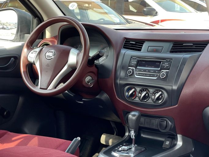 مستعملة Nissan Navara (Frontier) IV (D23)، 2.5 لتر، 2022 في الإمارات، الشارقة من MOHAMAD ELSAYED KHAMIS 98، اللون أبيض. مواصفات الخليج | AUTO.AE | إعلان #295483 — صورة 10 من 17