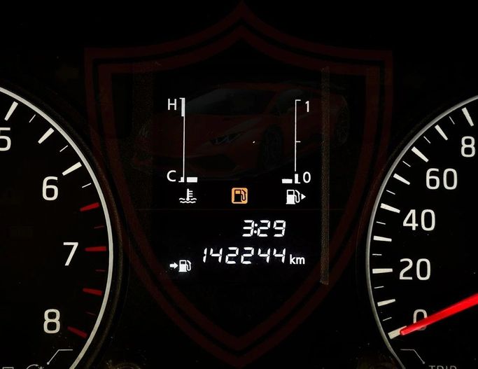 Подержанный Nissan NV350 Caravan I Рестайлинг, 2.5 л, 2021 в Шардже от Al Sayed Khamis Used Auto Trading Белый цвет. GCC | AUTO.AE