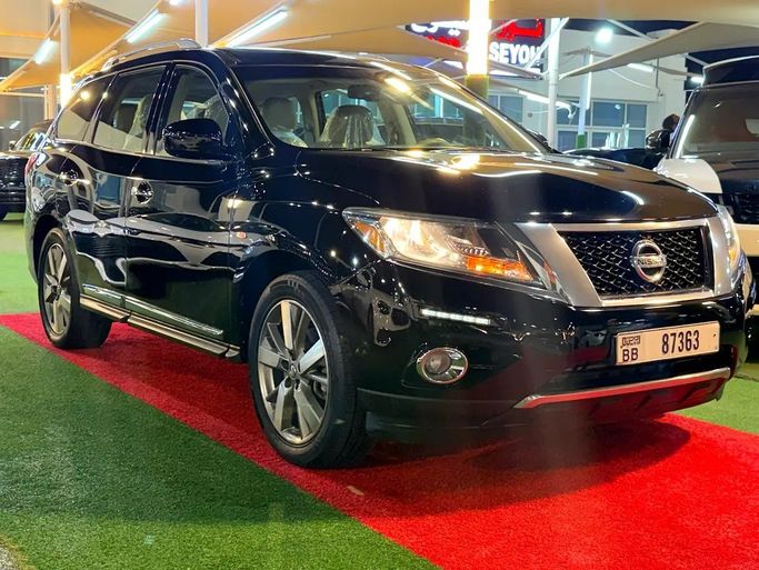 Подержанный Nissan Pathfinder IV, 3.5 л, 2014 в Шардже от Al Muhtaref Used Cars Черный цвет. GCC | AUTO.AE | Объявление #272378