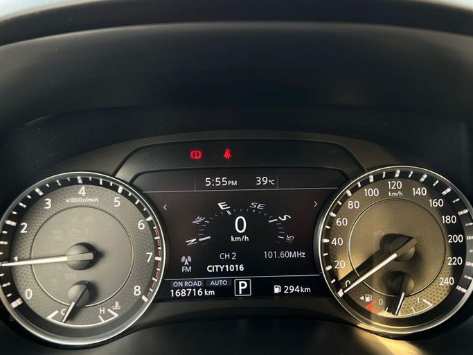 Подержанный Nissan Patrol VI (Y62) Рестайлинг 2, 4.0 л, 2021 в Шардже от Al Aram Cars Черный цвет. GCC | AUTO.AE