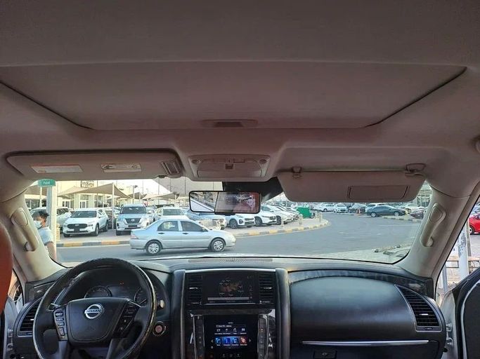 Новый Nissan Patrol VI (Y62) Рестайлинг 2, 4.0 л, 2020 в Шардже от Imad Younis Almani used Cars Белый цвет. GCC | AUTO.AE