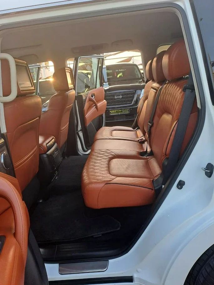 Новый Nissan Patrol VI (Y62) Рестайлинг 2, 4.0 л, 2020 в Шардже от Imad Younis Almani used Cars Белый цвет. GCC | AUTO.AE