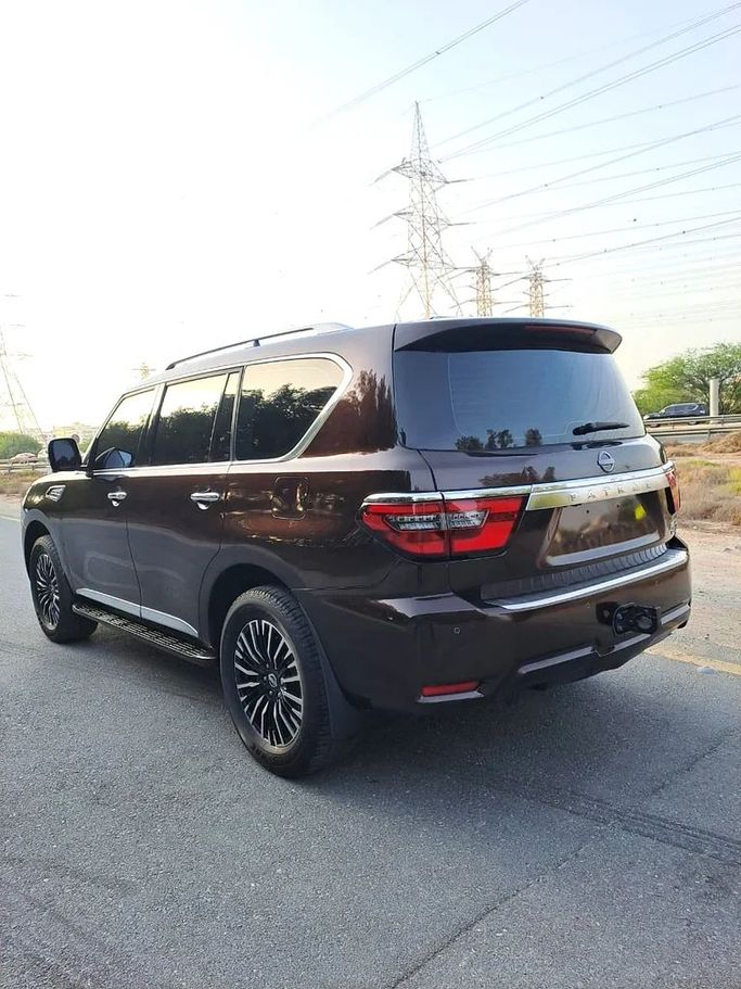 New Nissan Patrol VI (Y62) Facelift, 5.6 l, 2017 in Sharjah by Imad Younis Almani used Cars, Brown color. GCC Specs | AUTO.AE