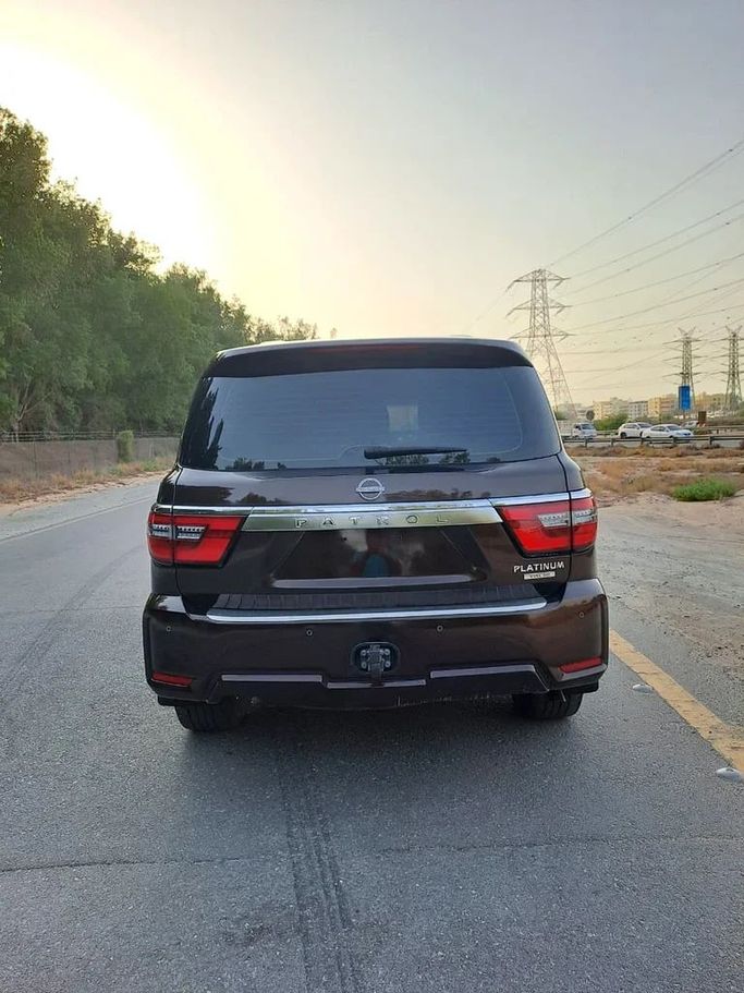 New Nissan Patrol VI (Y62) Facelift, 5.6 l, 2017 in Sharjah by Imad Younis Almani used Cars, Brown color. GCC Specs | AUTO.AE